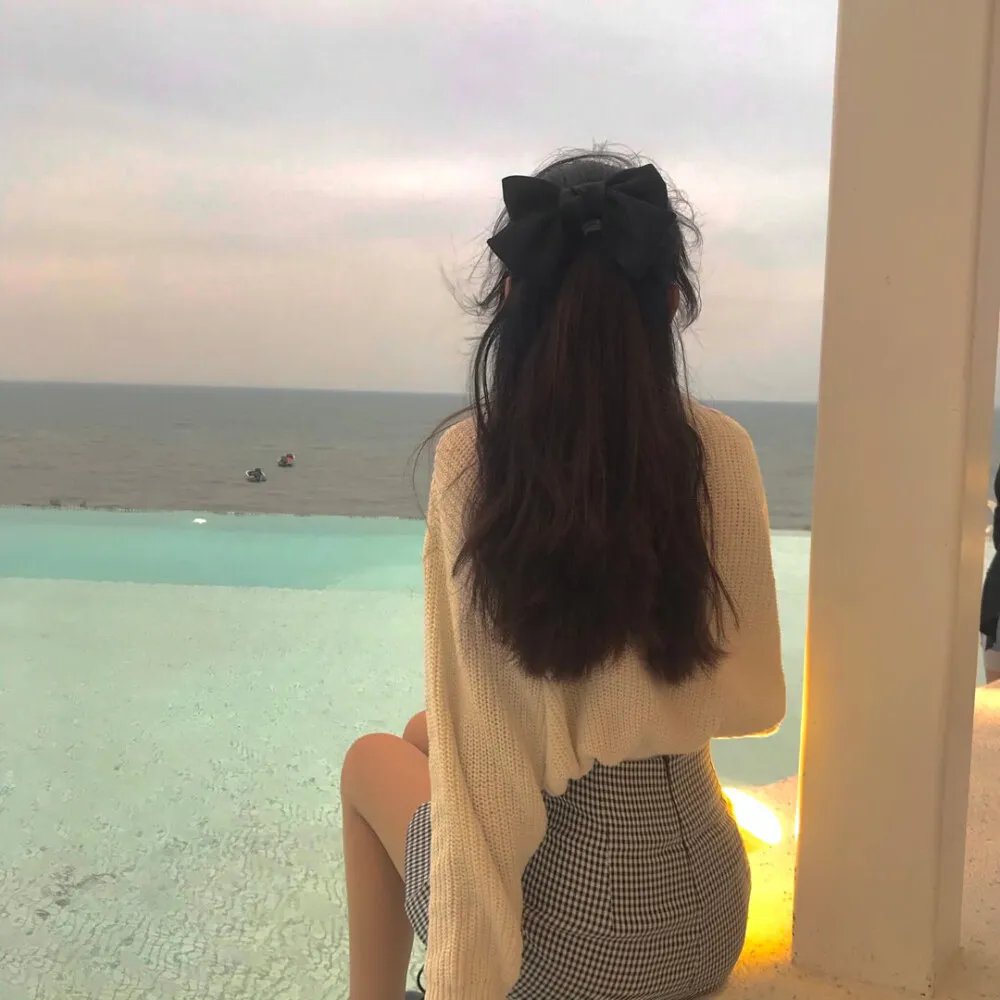 艾蜜莉·布莱尔的秘密